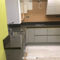 Столешница из камня с металлической раковиной: материал кварцевый агломерат Samsung Radianz AE498 Столешница из камня с металлической раковиной: материал кварцевый агломерат Samsung Radianz AE498