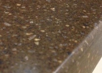 Какой камень выбрать для кухонной столешницы?