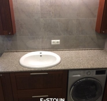 Столешница из камня в ванную комнату: материал кварцевый агломерат Samsung Radianz Столешница из камня в ванную комнату: материал кварцевый агломерат Samsung Radianz