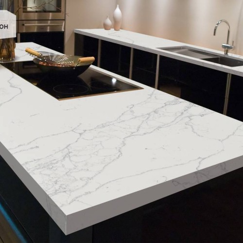 Кварцевый агломерат Avant 7080 Калакатта Пьерфон