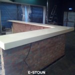 Ресепшен из искусственного камня Tristone ST121 (Grandex D305): фото и видео с установки Ресепшен из искусственного камня Tristone ST121 (Grandex D305): фото и видео с установки