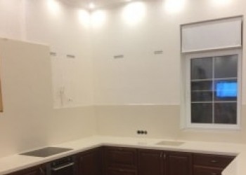 Столешница из камня с интегрированной мойкой: материал кварцевый агломерат Samsung Radianz TE215