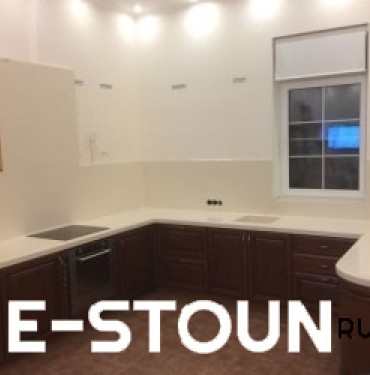 Столешница из камня с интегрированной мойкой: материал кварцевый агломерат Samsung Radianz TE215