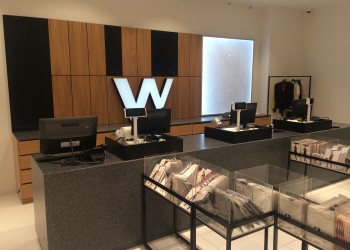 Все изделия: ресепшен из камня, барные стойки и т.д.