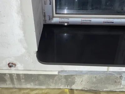 Четыре подоконника из кварца Radianz Ural Gray за 179 550 ₽ — Москва, Рязанский район