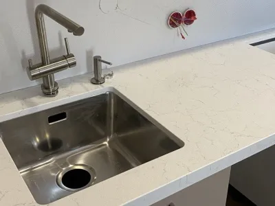 Vicostone Valley White: белый кварц под мрамор за 100 000 ₽ под ключ — Медведково