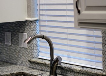 Столешница серый гранит