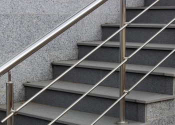 Ступени из искусственного камня