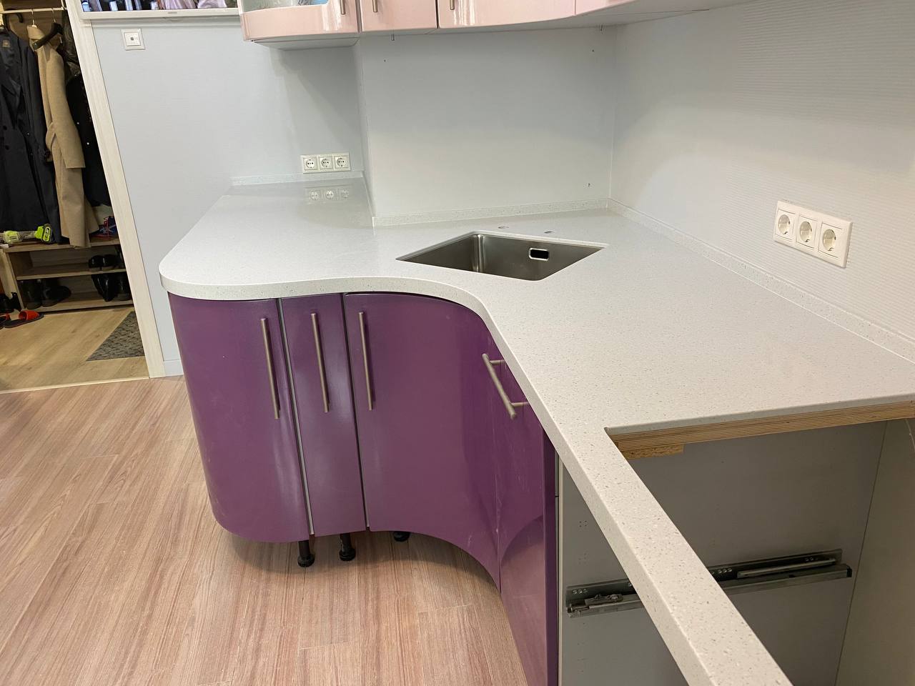 Столешница Grandex A423 после монтажа — Балашиха, мкр. Салтыковка