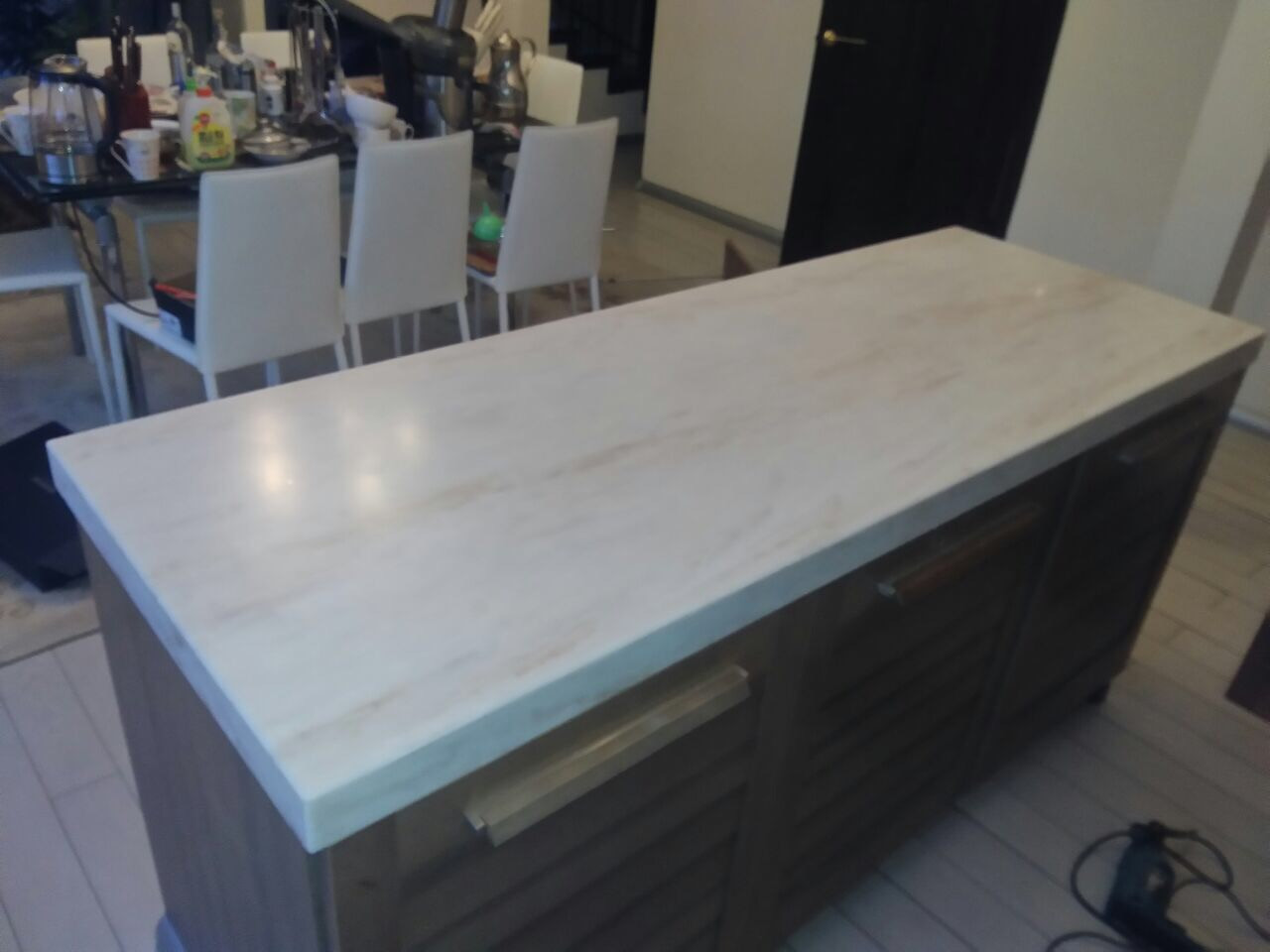 Остров из искусственного камня на кухню: цена Остров на кухню из камня Tristone V004